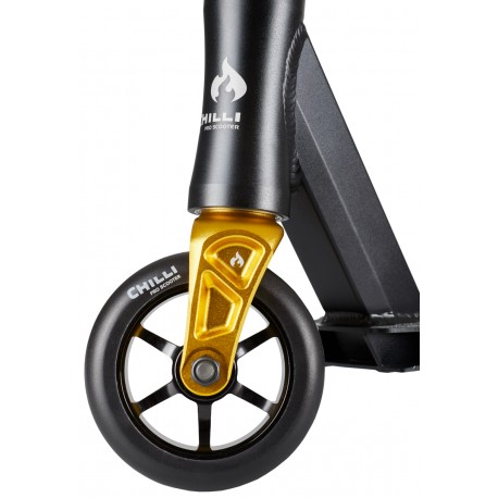 Chilli Scooter Complete Pro 5000 Blacky Black/Gold 2022 - Freestyle Scooter Komplett